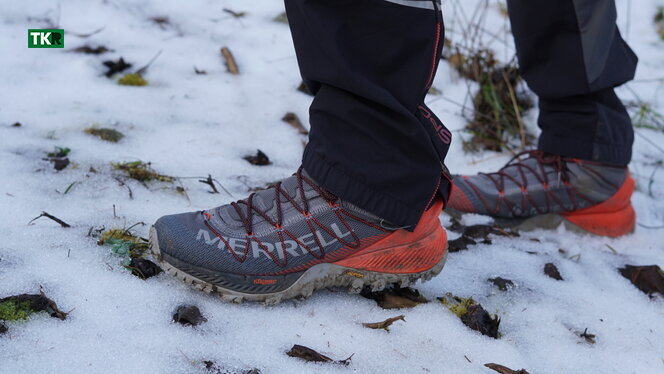 Merrell Thermo Rogue 3 GORE-TEX Mid para mujer botas de trekking - 50%  Descuento